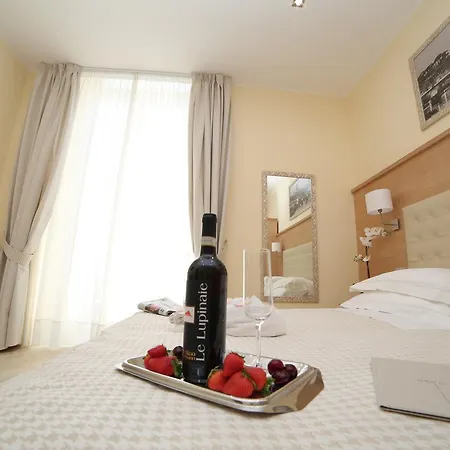 Esposizione Palace 2*