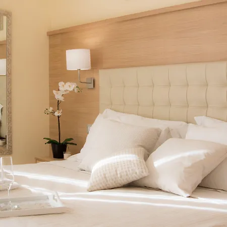 호텔 에스포지조네 팰리스 2*