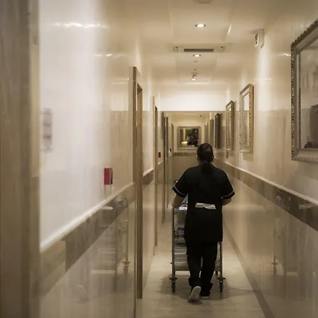 에스포지조네 팰리스 호텔