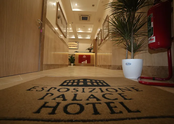 فندق إسبوسيزيوني بالاس