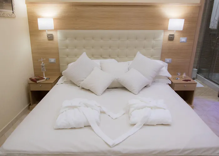 إسبوسيزيوني بالاس 2*