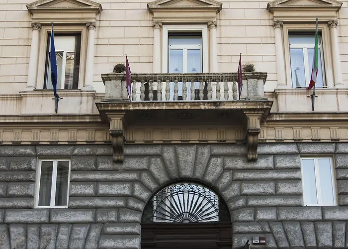 إسبوسيزيوني بالاس