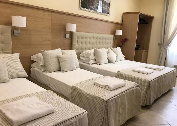 إسبوسيزيوني بالاس فندق 2*