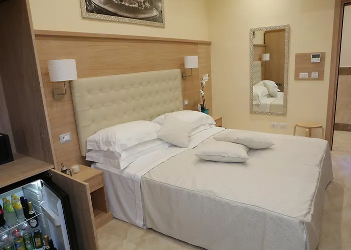 فندق إسبوسيزيوني بالاس 2*